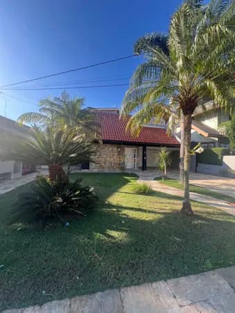 Casa disponível para locação no bairro Condomínio Esplanada do Sol - São José dos Campos/SP