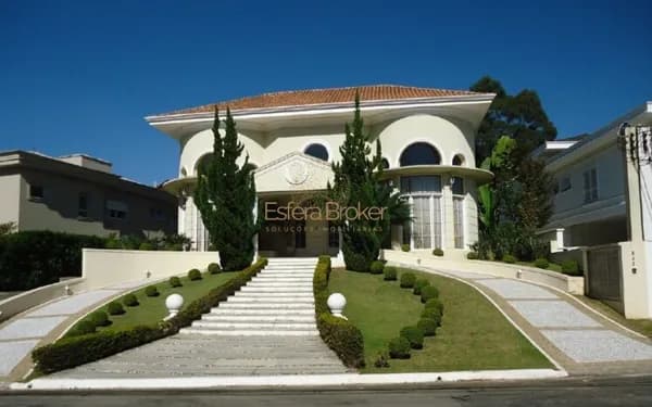 Casa disponível para locação no bairro Tamboré - Santana de Parnaíba/SP