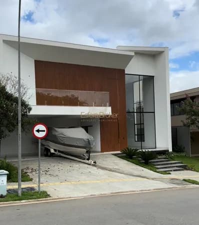 Casa disponível para venda no bairro Residencial Alphaville Flamboyant - Goiânia/GO