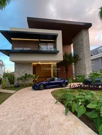 CASA MOBILIADA disponível para venda no bairro Tamboré - Santana de Parnaíba/SP