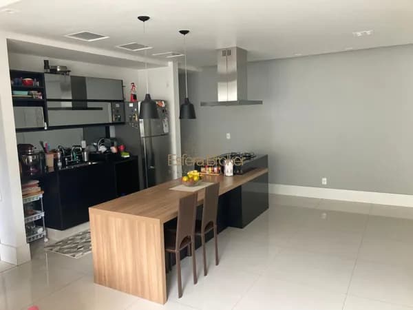 Apartamento em Santana de Parnaíba - Tamboré