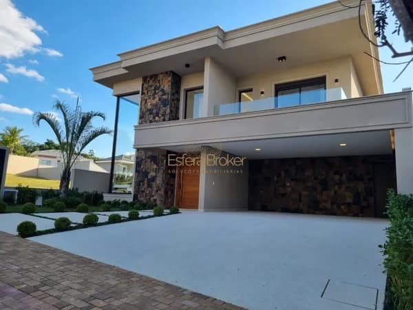 Casa disponível para venda no bairro Alphaville - Santana de Parnaíba/SP