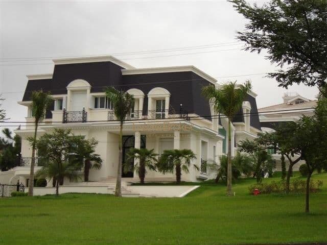 Casa disponível para venda no bairro Tamboré - Santana de Parnaíba/SP