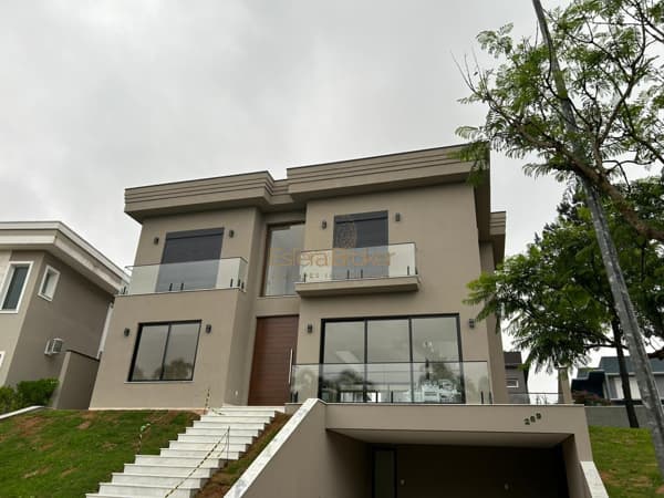 Casa disponível para venda no bairro Alphaville - Santana de Parnaíba/SP