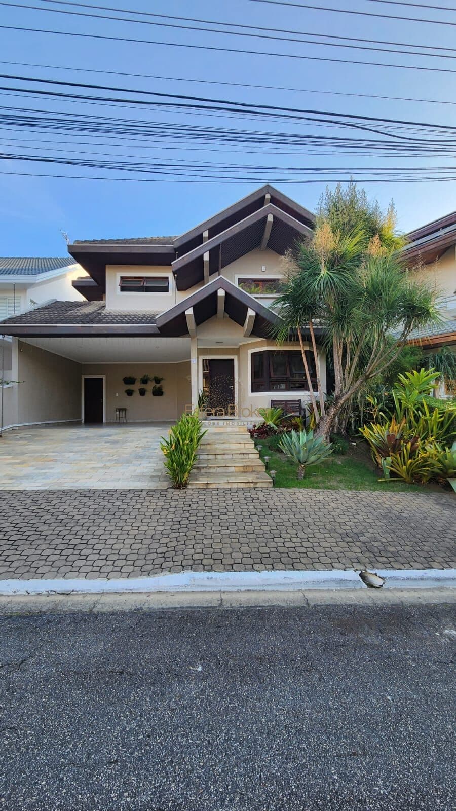 Casa disponível para venda no bairro Sunset Park - São José dos Campos/SP
