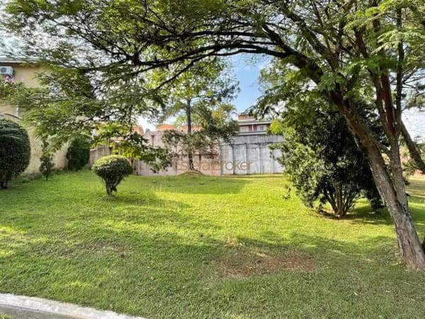 Terreno disponível para venda no bairro Alphaville - Santana de Parnaíba/SP