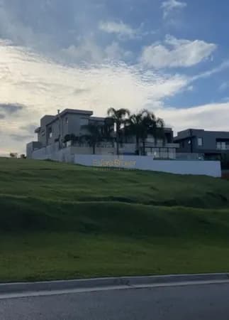 Terreno disponível para venda no bairro Alphaville - Santana de Parnaíba/SP