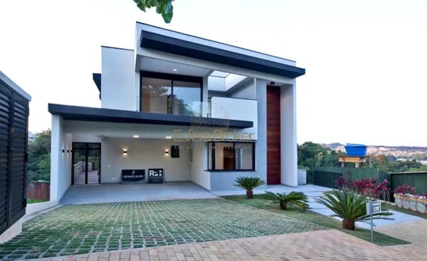 Casa disponível para venda no bairro Alphaville - Santana de Parnaíba/SP