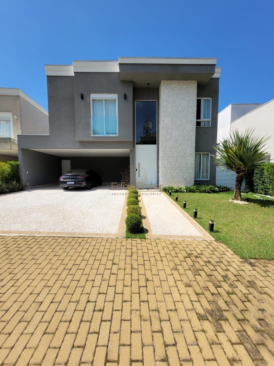 Casa disponível para venda no bairro Alphaville - Santana de Parnaíba/SP