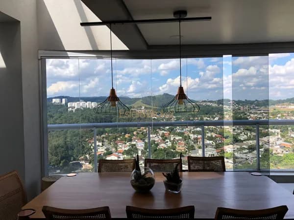 Apartamento disponível para venda no bairro Empresarial 18 do Forte - Barueri/SP