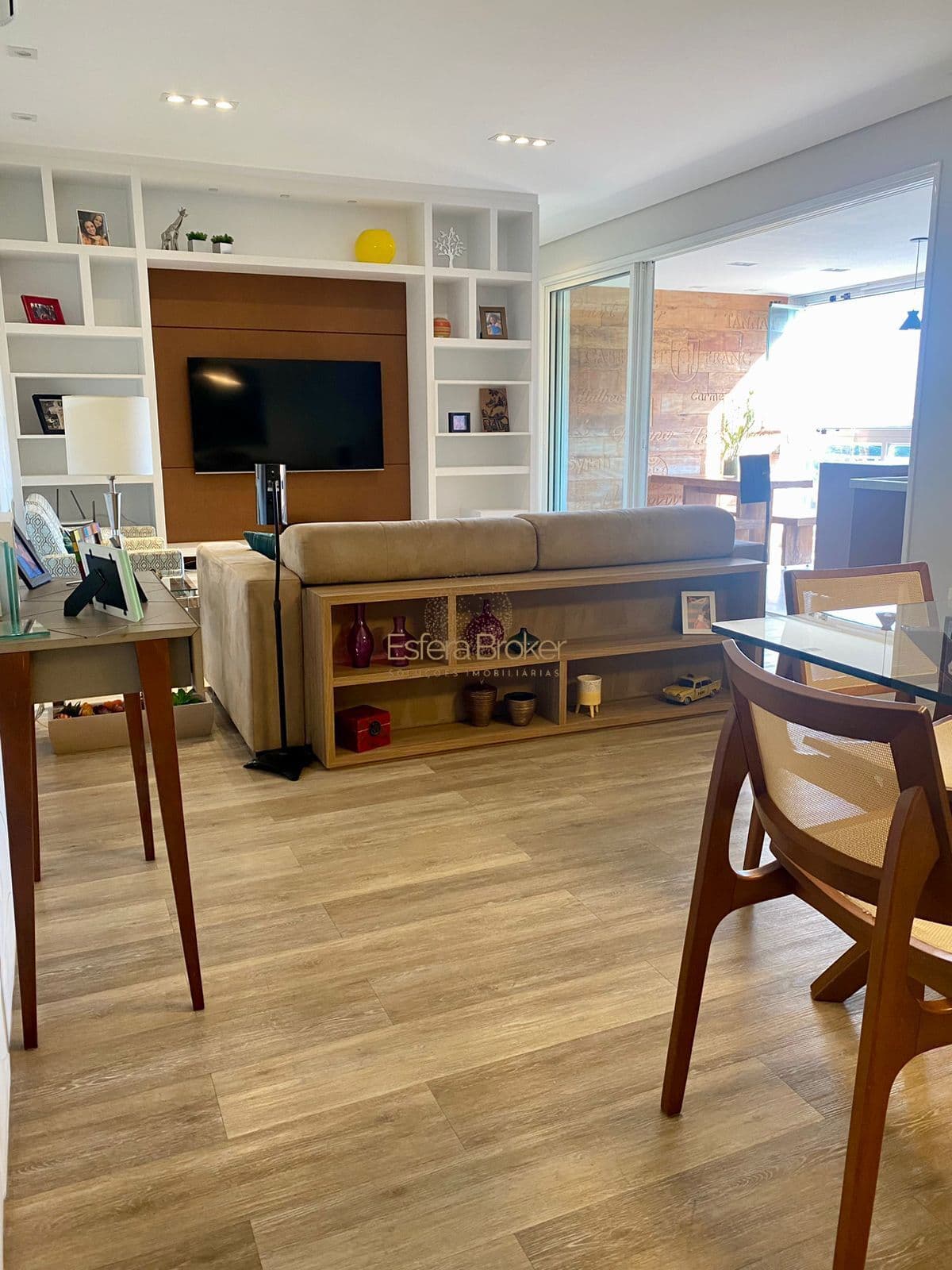 Apartamento em Santana de Parnaíba - Centro de Apoio I (Alphaville)