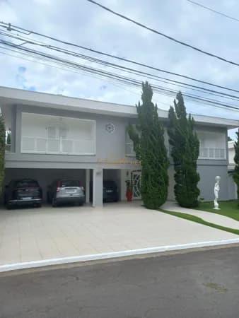 Casa de Condomínio em Santana de Parnaíba - Alphaville