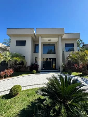 CASA MOBILIADA disponível para locação no bairro Tamboré - Santana de Parnaíba/SP