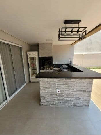 Casa disponível para venda no bairro Tarumã - Santana de Parnaíba/SP
