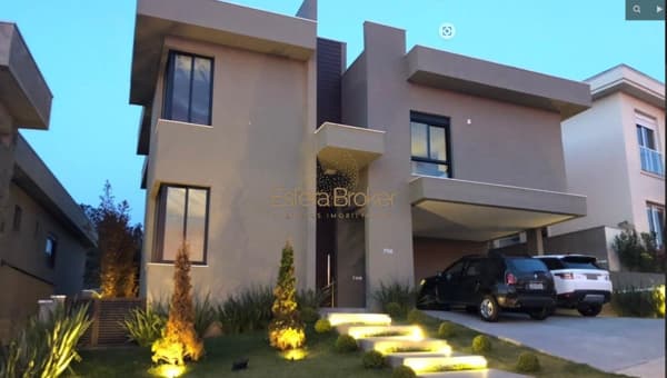 Casa disponível para locação no bairro Tamboré - Santana de Parnaíba/SP