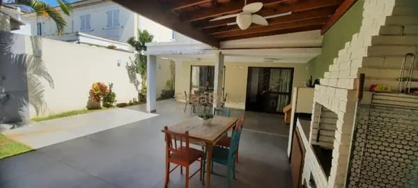 Casa disponível para venda no bairro Tamboré - Santana de Parnaíba/SP