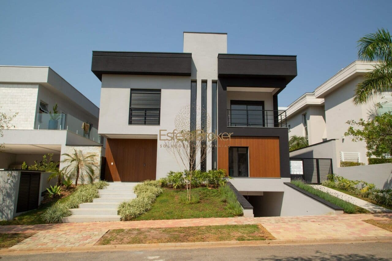 Casa disponível para venda no bairro Alphaville - Santana de Parnaíba/SP