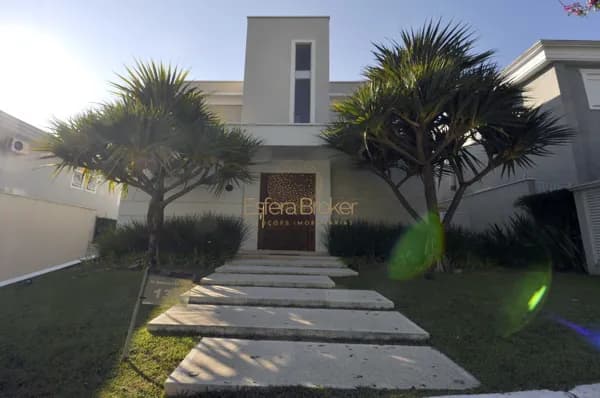 Casa disponível para venda no bairro Alphaville - Santana de Parnaíba/SP