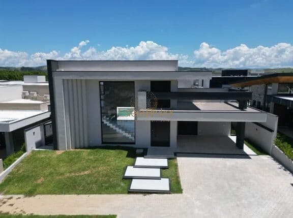 Casa disponível para venda no bairro Condomínio Residencial Colinas do Paratehy - São José dos Campos/SP
