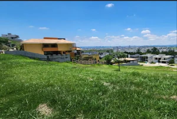 Terreno disponível para venda no bairro Urbanova - São José dos Campos/SP