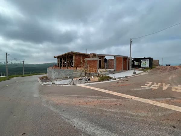 Casa disponível para venda no bairro Borda da Mata - Caçapava/SP