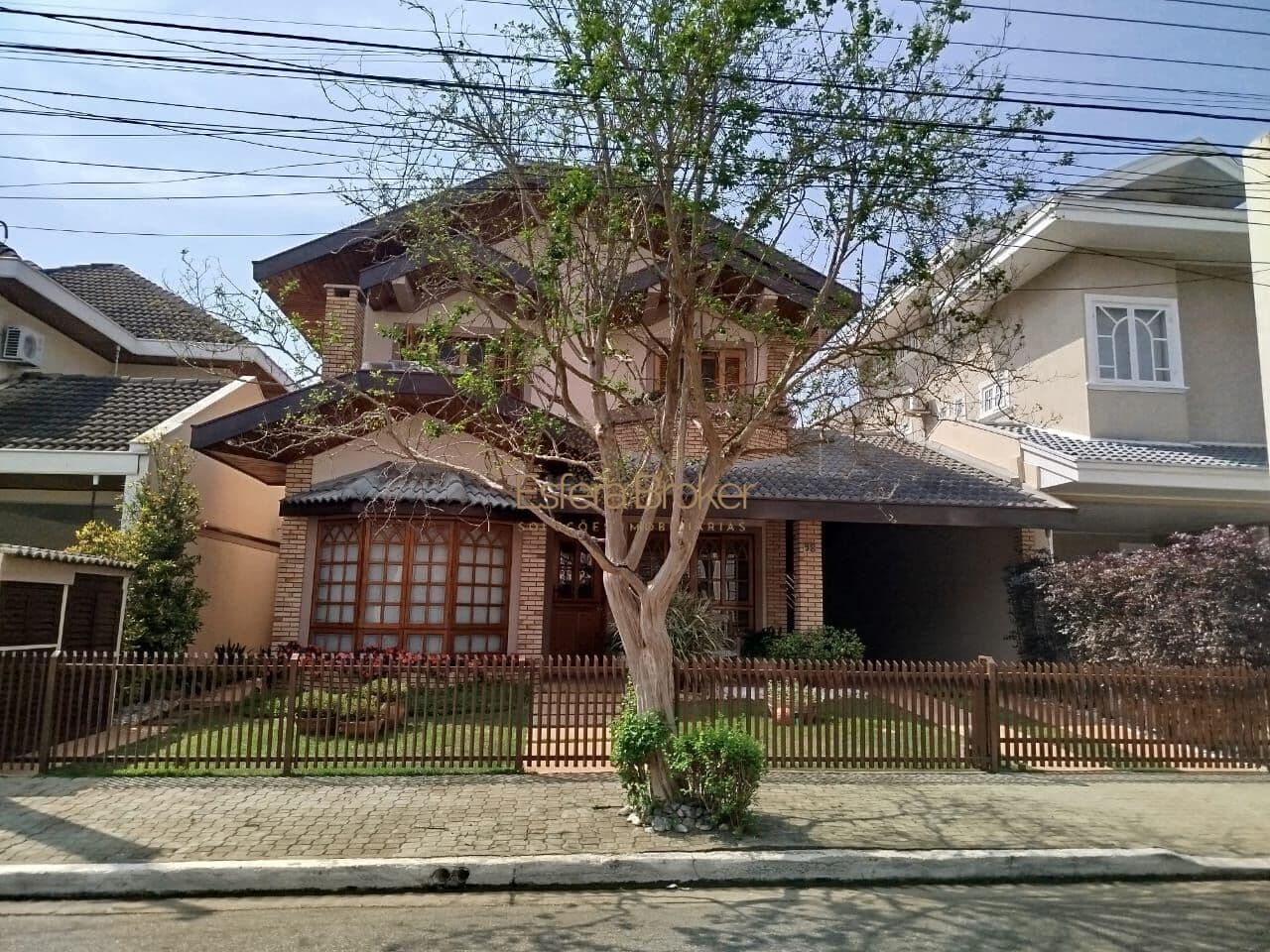Casa disponível para venda no bairro Sunset Park - São José dos Campos/SP