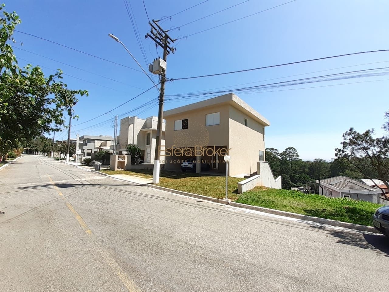 Casa disponível para venda no bairro Aldeia da Serra - Barueri/SP