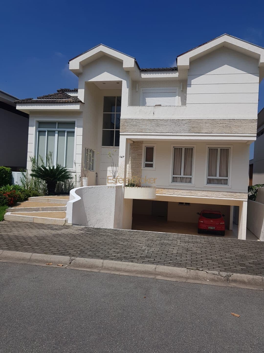 Casa à venda disponível no bairro Tamboré - Santana de Parnaíba/SP