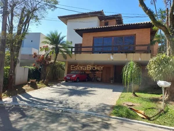 Casa disponível para venda no bairro Tamboré - Santana de Parnaíba/SP