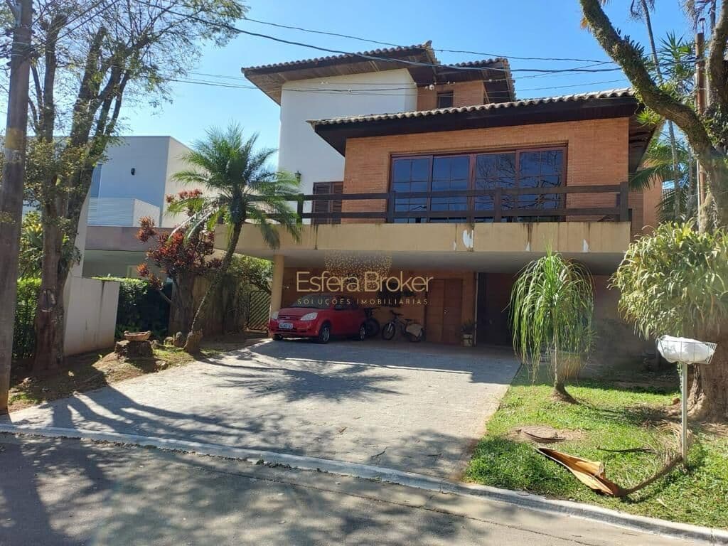 Casa disponível para venda no bairro Tamboré - Santana de Parnaíba/SP