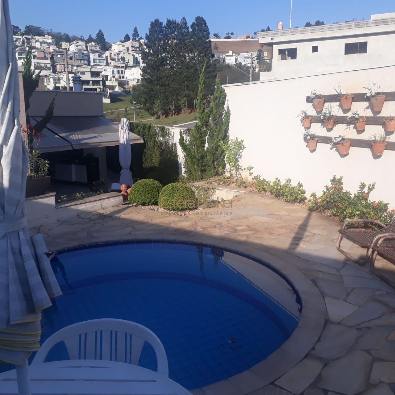 Casa disponível à venda no bairro Parque Sinai - Santana de Parnaíba/SP