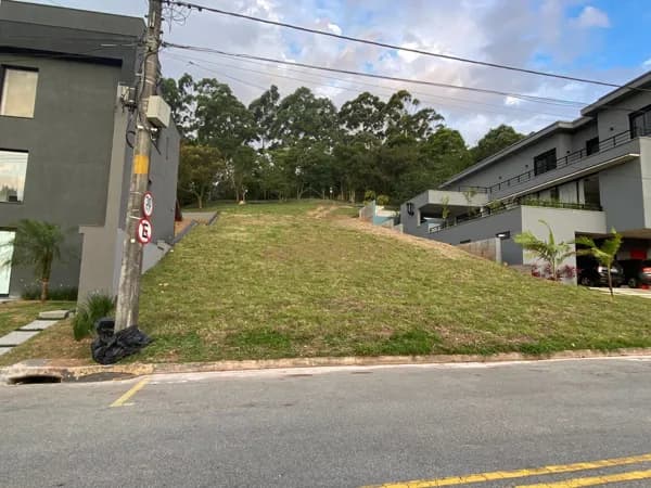 Terreno em Condomínio disponível para venda em Alphaville, Santana de Parnaíba, SP