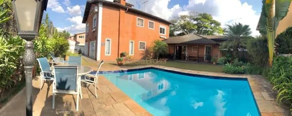 Casa disponível para venda no bairro Alphaville - Santana de Parnaíba/SP