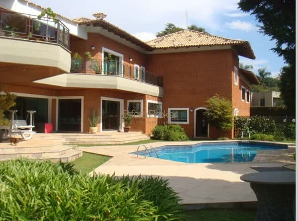 Casa à venda disponível no bairro Tamboré - Barueri/SP