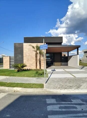 Casa disponível para venda no bairro Jardim das Flores - São José dos Campos/SP