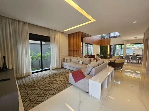 CASA MOBILIADA disponível para venda no bairro Jardim do Golfe - São José dos Campos/SP