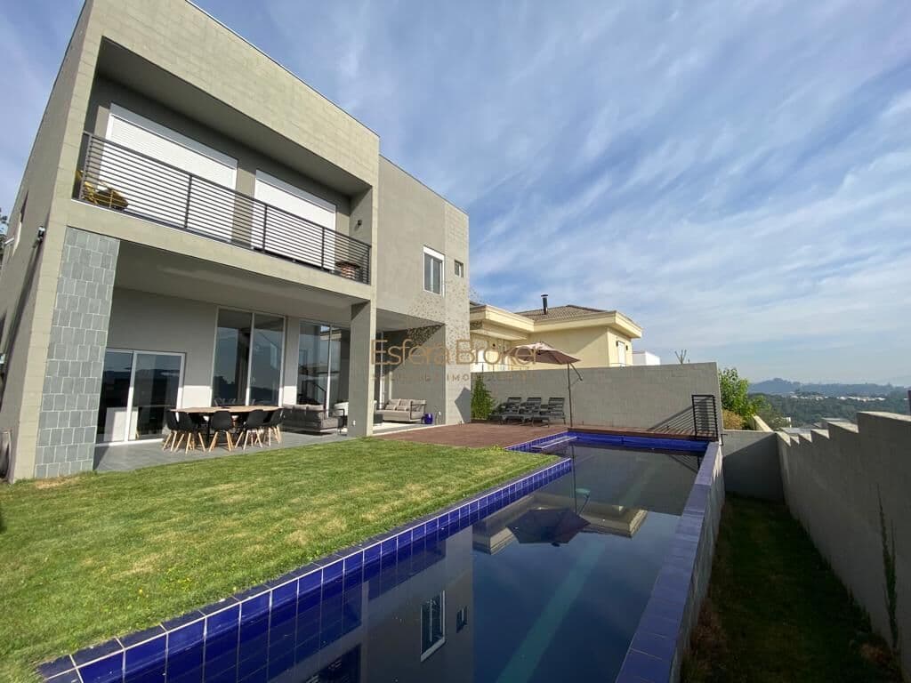 Casa disponível à venda no bairro Alphaville - Santana de Parnaíba/SP