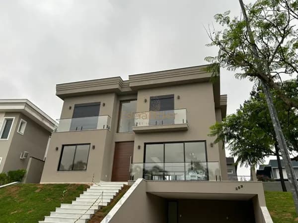 Casa disponível para venda no bairro Alphaville - Santana de Parnaíba/SP