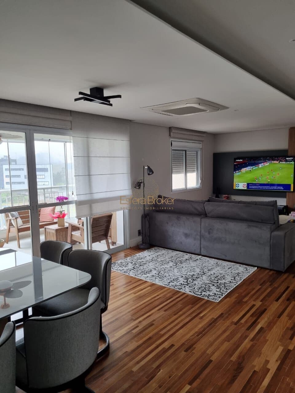 APARTAMENTO MOBILIADO disponível para venda no bairro Centro - Santana de Parnaíba/SP