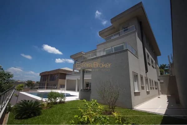 Casa disponível para locação no bairro Tamboré - Barueri/SP
