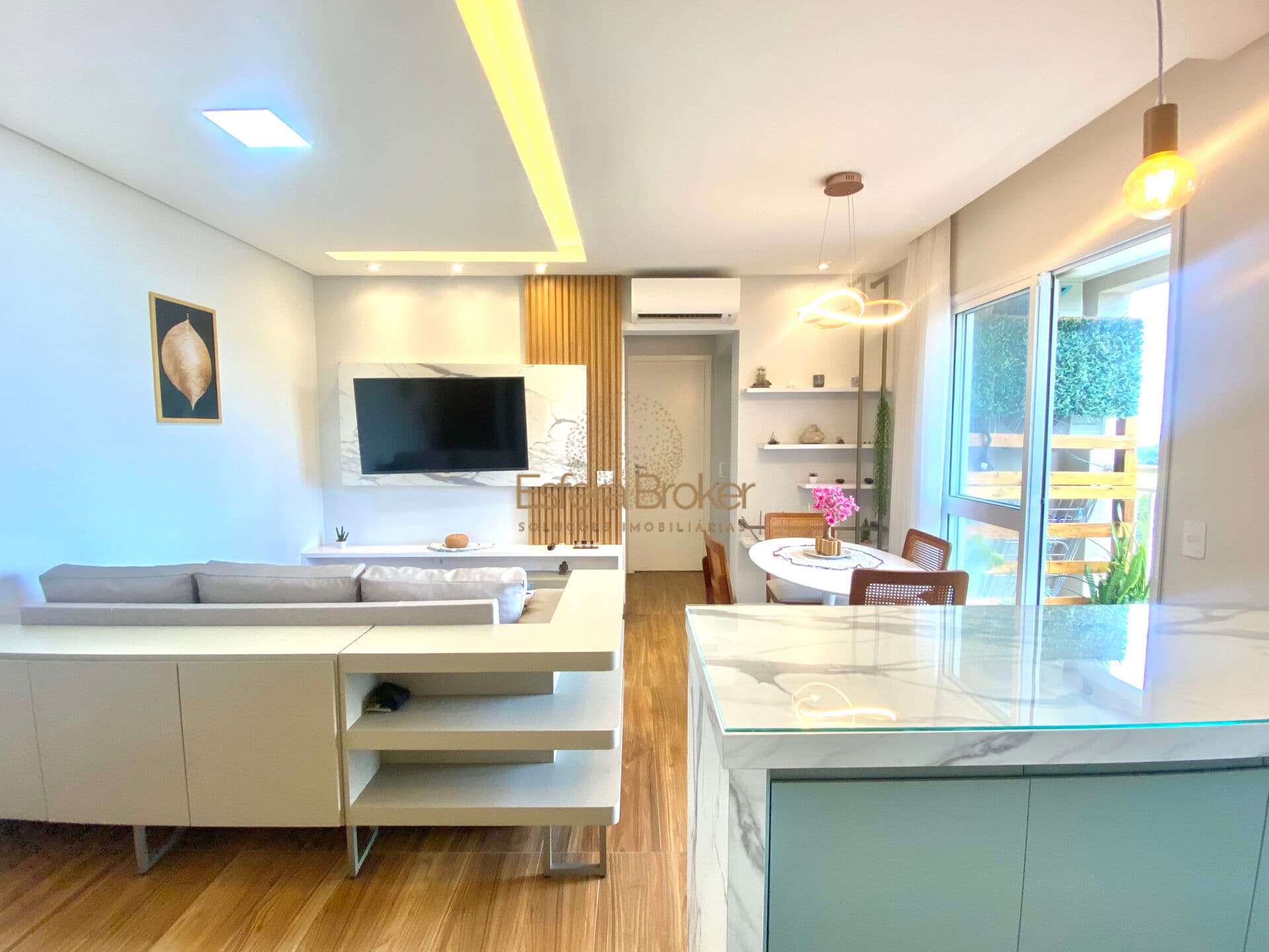 Apartamento disponível para venda no bairro Pagador de Andrade - Jacareí/SP