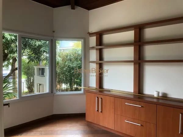 Casa disponível para locação no bairro Alphaville - Barueri/SP