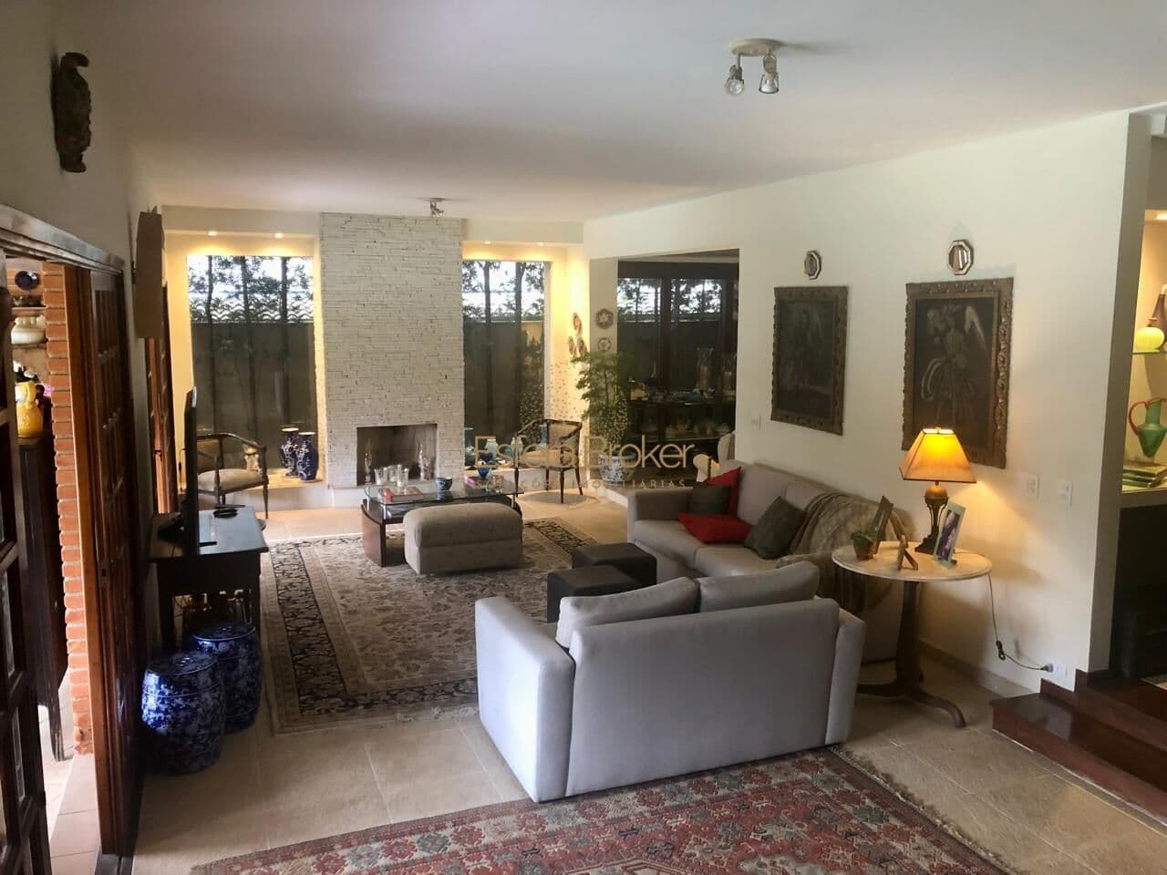 Casa disponível para locação no bairro Residencial Quatro (Alphaville) - Santana de Parnaíba/SP