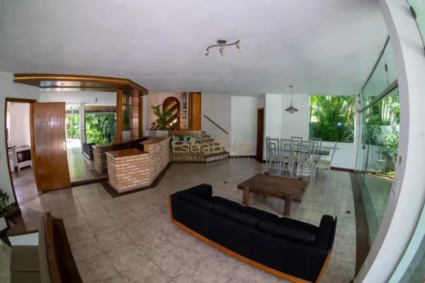 Casa disponível para venda no bairro Alphaville - Santana de Parnaíba/SP