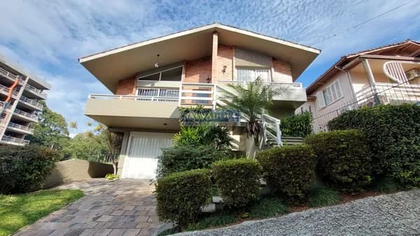 CASA NO CENTRO