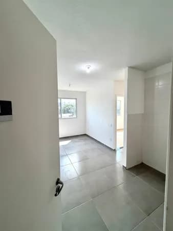 Apartamento com 2 quartos em Monjolos, São Gonçalo/RJ