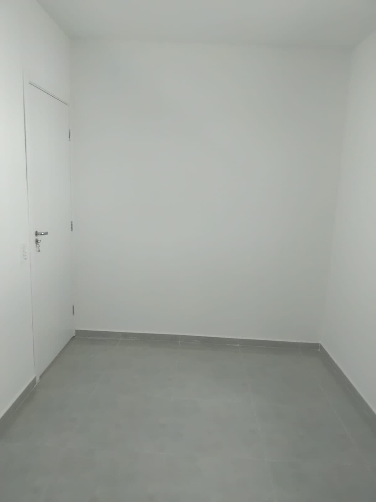 Apartamento de 2 quartos à venda em Monjolos, São Gonçalo/RJ