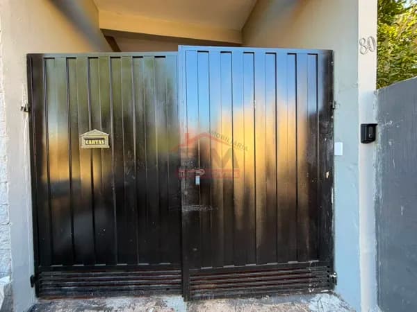 Casa em Santa Cruz do Rio Pardo - Jardim Jose Eleodoro
