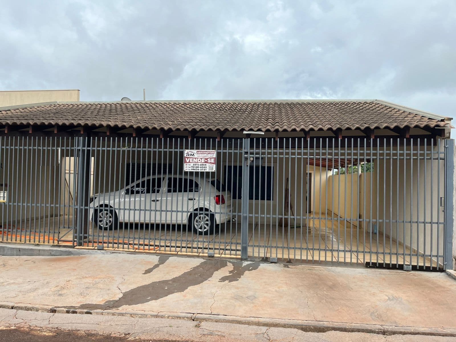 Casa à venda em Santa Cruz do Rio Pardo/SP