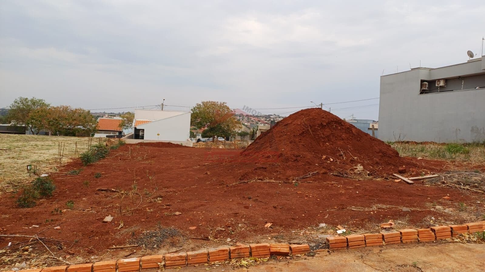 Lote/Terreno em Santa Cruz do Rio Pardo - Jardim Paulista